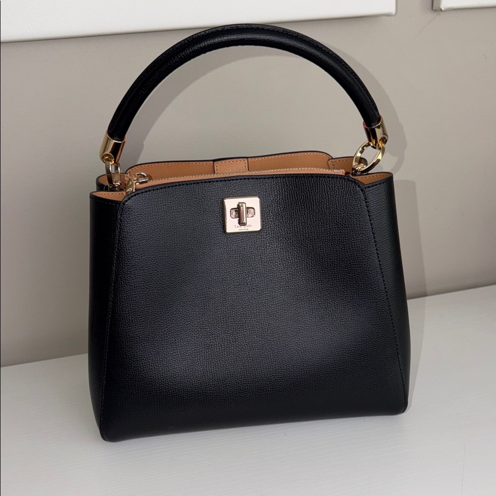 BNWT Kate Spade  Black Leather Handbag adjustable / removable shoulder strap